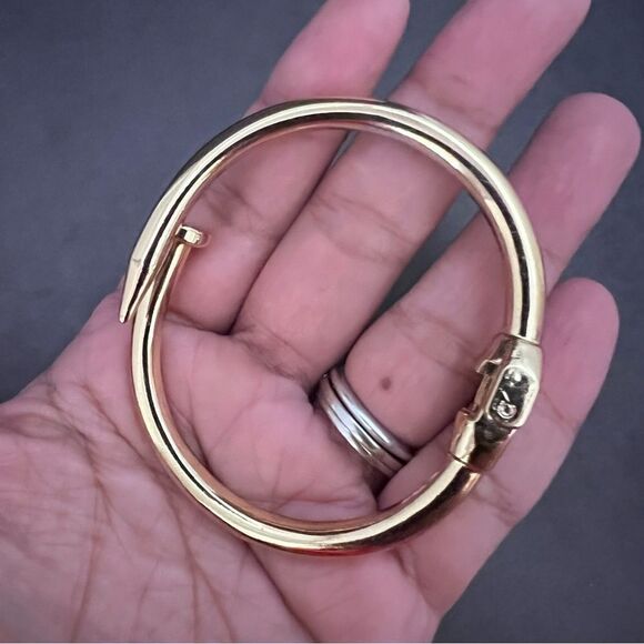 Nail Bangle Bracelet Hinge Gold Tone - Picture 4 of 8